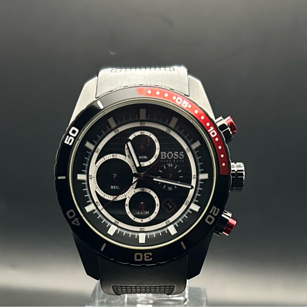 Hugo Boss Men’s HB2027 Black/Red Quartz Chronograph Watch 44mm With Original Box